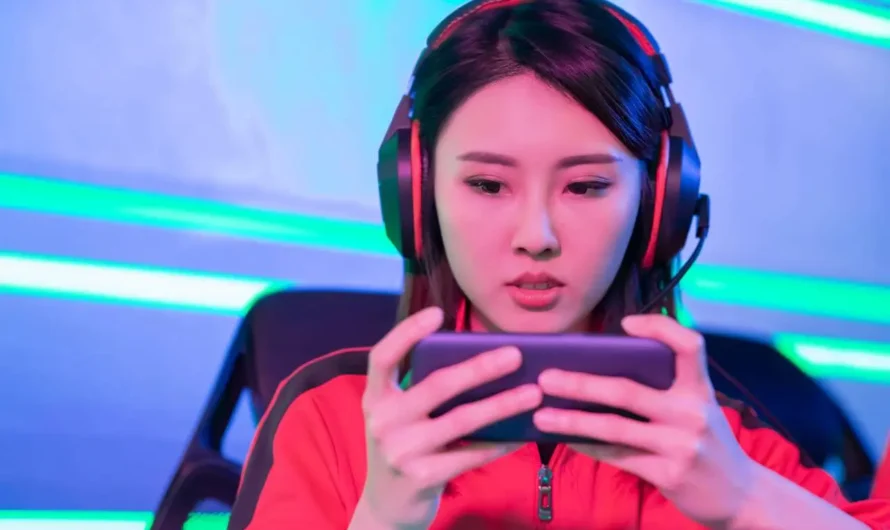 The Evolution of Mobile Gaming: From Snake to Esports